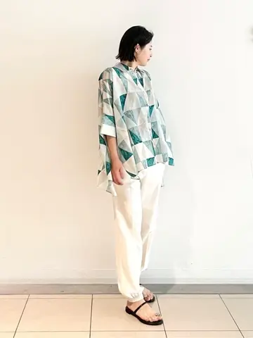 JOSEPH スタッフ コーディネート画像