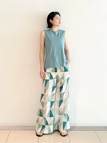 JOSEPH スタッフ コーディネート画像