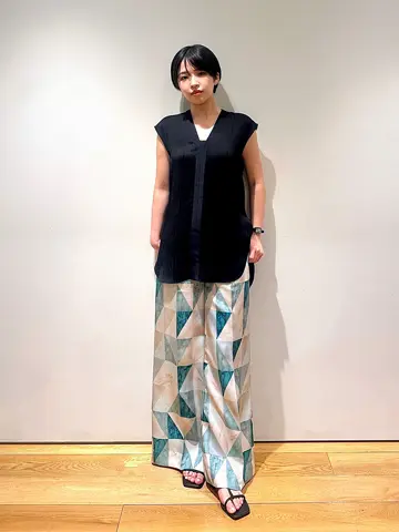 JOSEPH スタッフ コーディネート画像