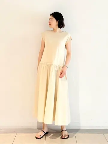 JOSEPH スタッフ コーディネート画像