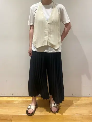 JOSEPH スタッフ コーディネート画像