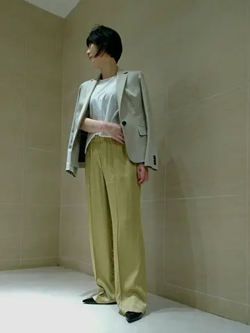 JOSEPH スタッフ コーディネート画像