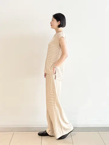 JOSEPH スタッフ コーディネート画像