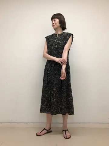 JOSEPH スタッフ コーディネート画像