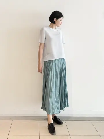 JOSEPH スタッフ コーディネート画像