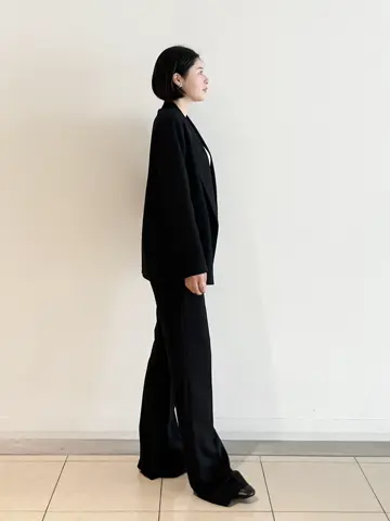 JOSEPH スタッフ コーディネート画像