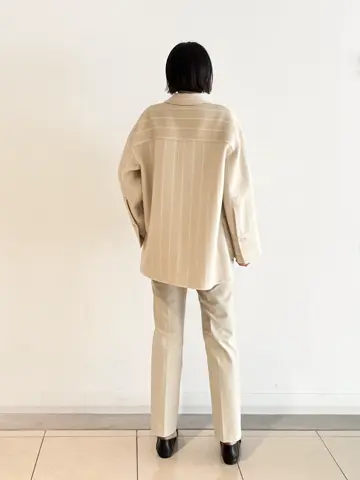 JOSEPH スタッフ コーディネート画像