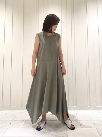 JOSEPH スタッフ コーディネート画像