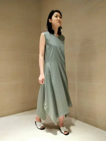 JOSEPH スタッフ コーディネート画像