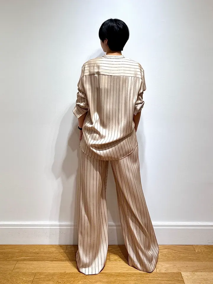 JOSEPH スタッフ コーディネート画像