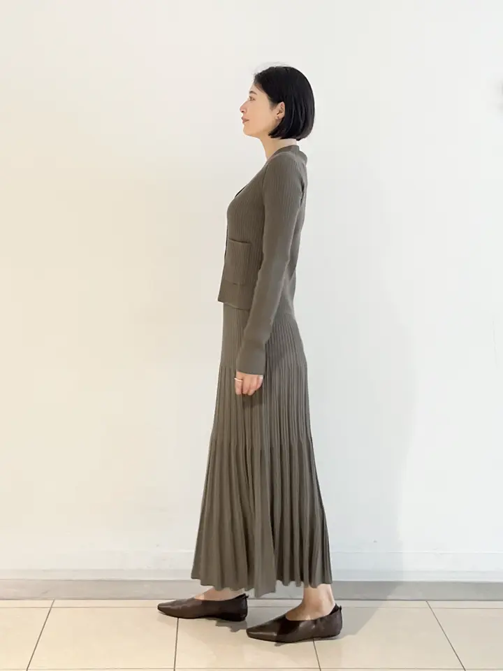 JOSEPH スタッフ コーディネート画像