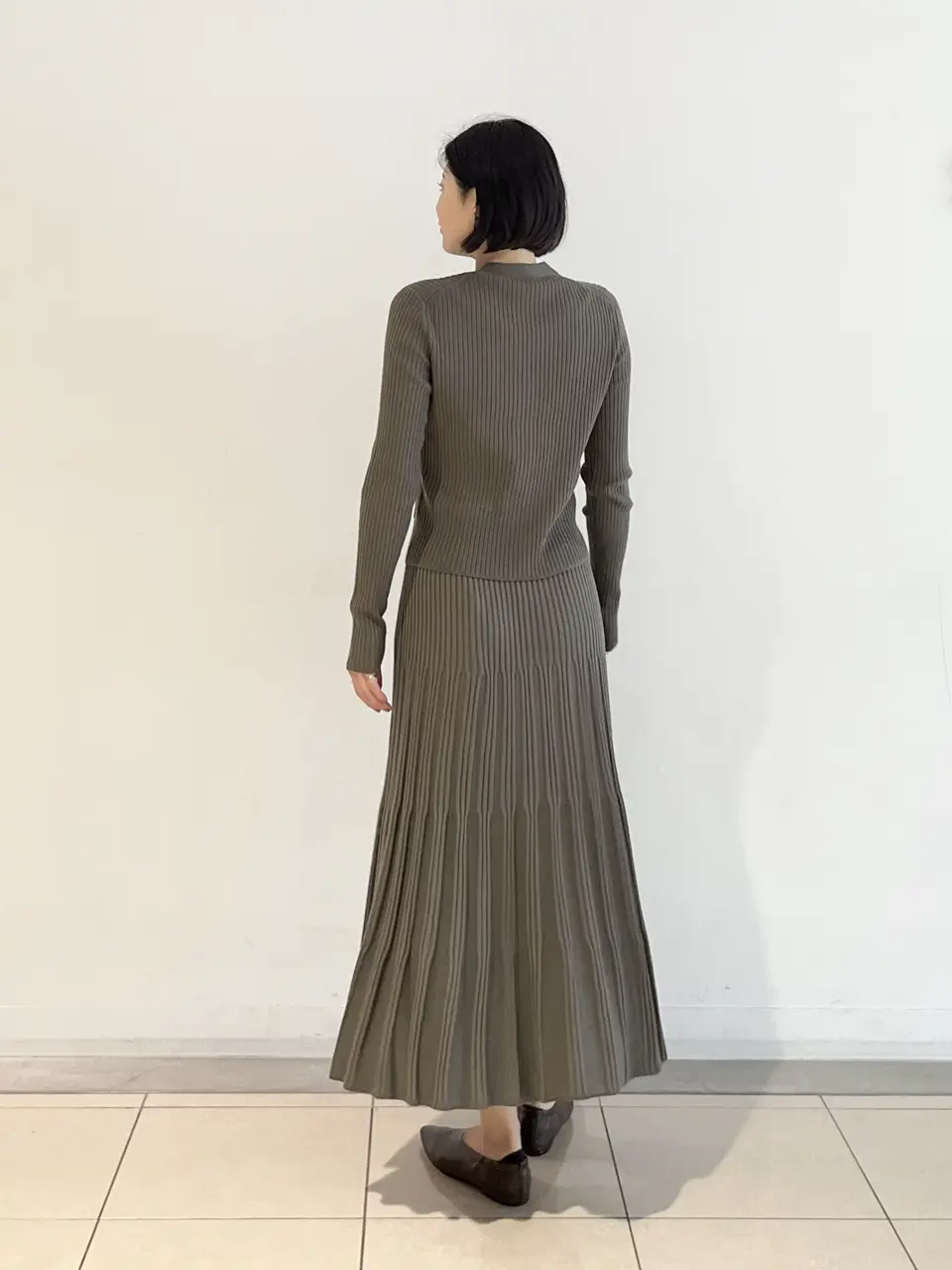 JOSEPH スタッフ コーディネート画像