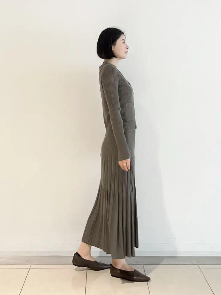 JOSEPH スタッフ コーディネート画像