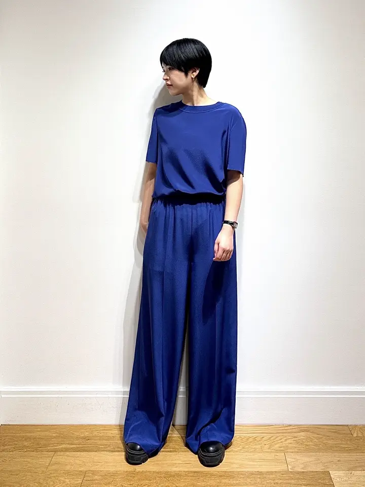 JOSEPH スタッフ コーディネート画像