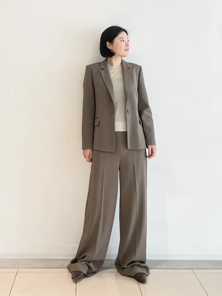 JOSEPH スタッフ コーディネート画像