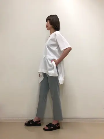 JOSEPH スタッフ コーディネート画像