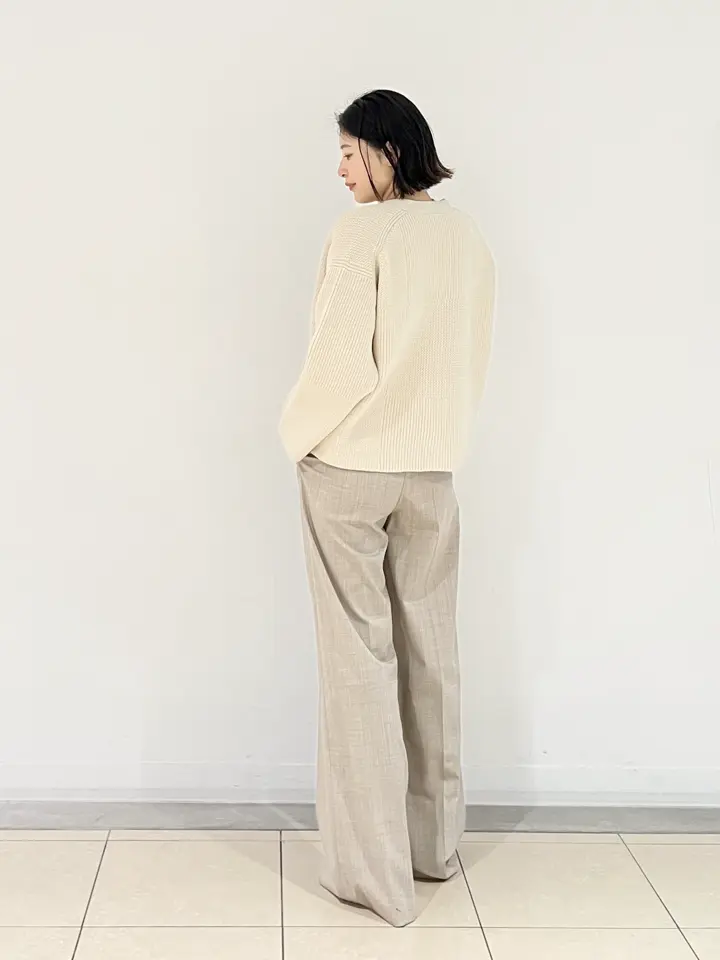 JOSEPH スタッフ コーディネート画像