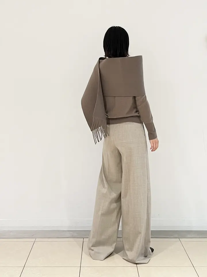 JOSEPH スタッフ コーディネート画像