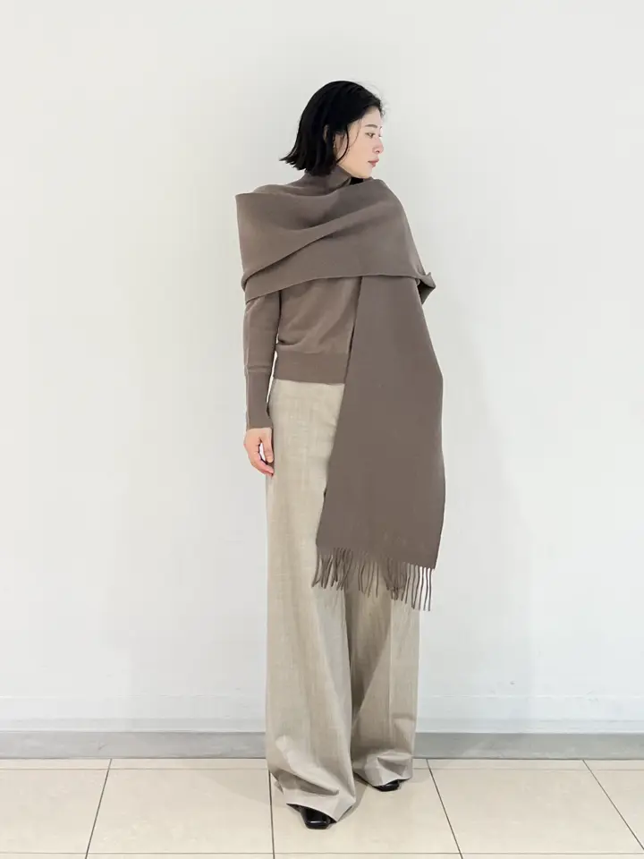 JOSEPH スタッフ コーディネート画像