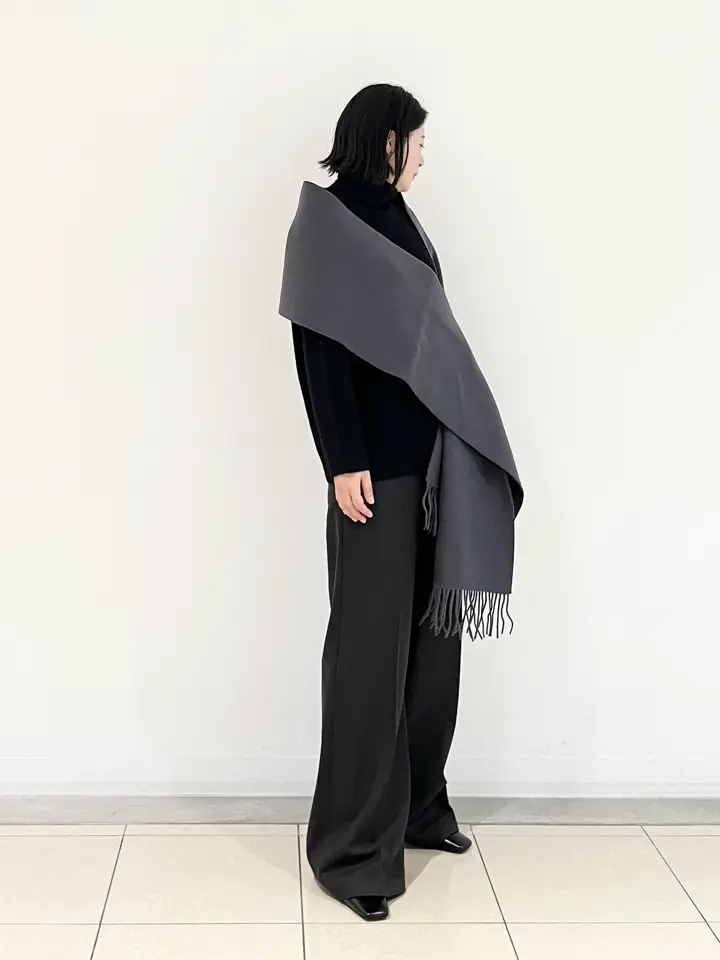 JOSEPH スタッフ コーディネート画像