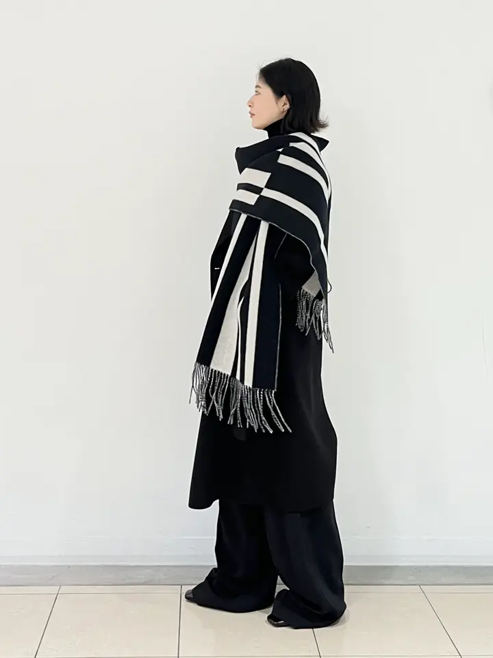 JOSEPH スタッフ コーディネート画像