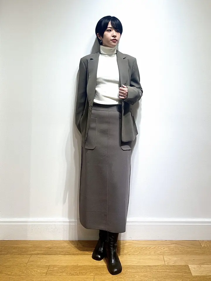 JOSEPH スタッフ コーディネート画像