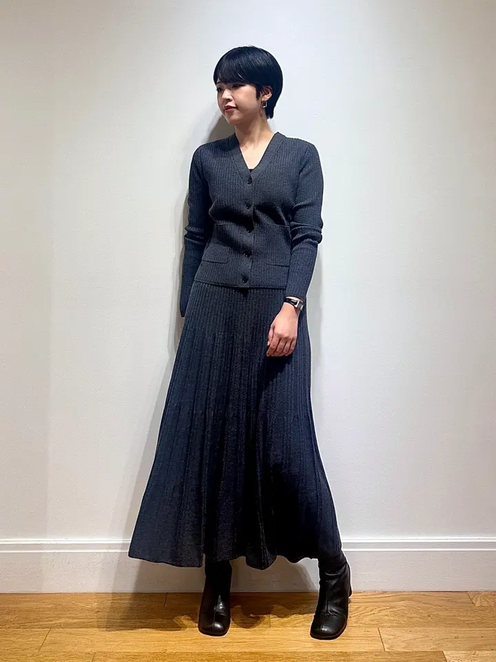 JOSEPH スタッフ コーディネート画像