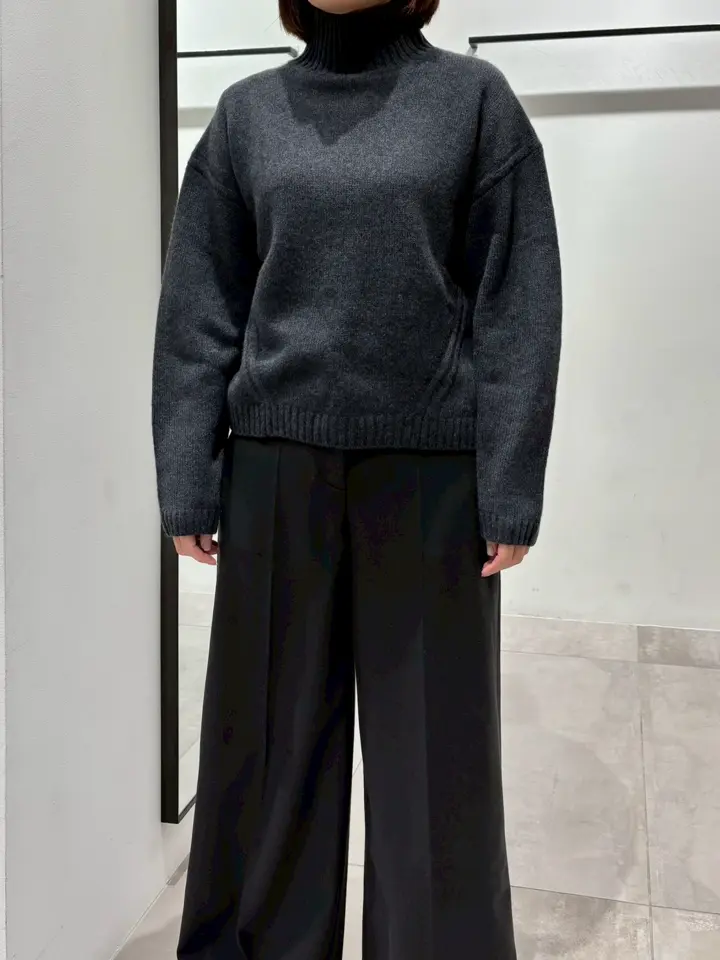 JOSEPH 小田 コーディネート画像