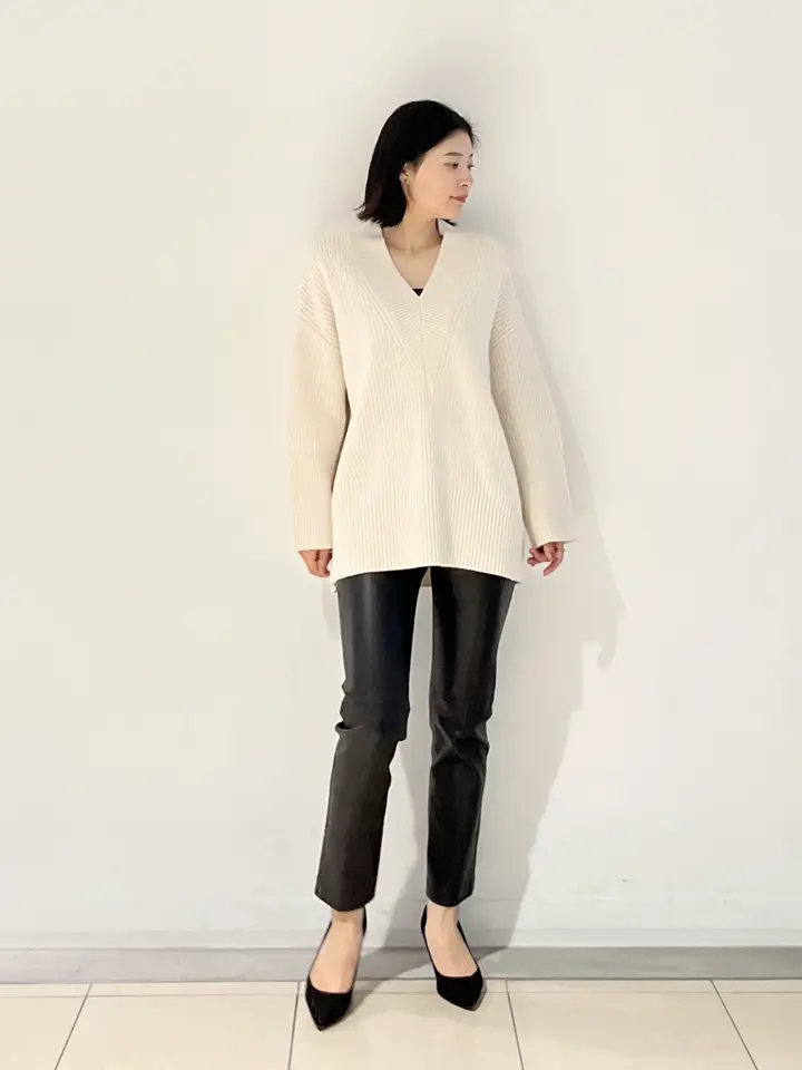 JOSEPH スタッフ コーディネート画像