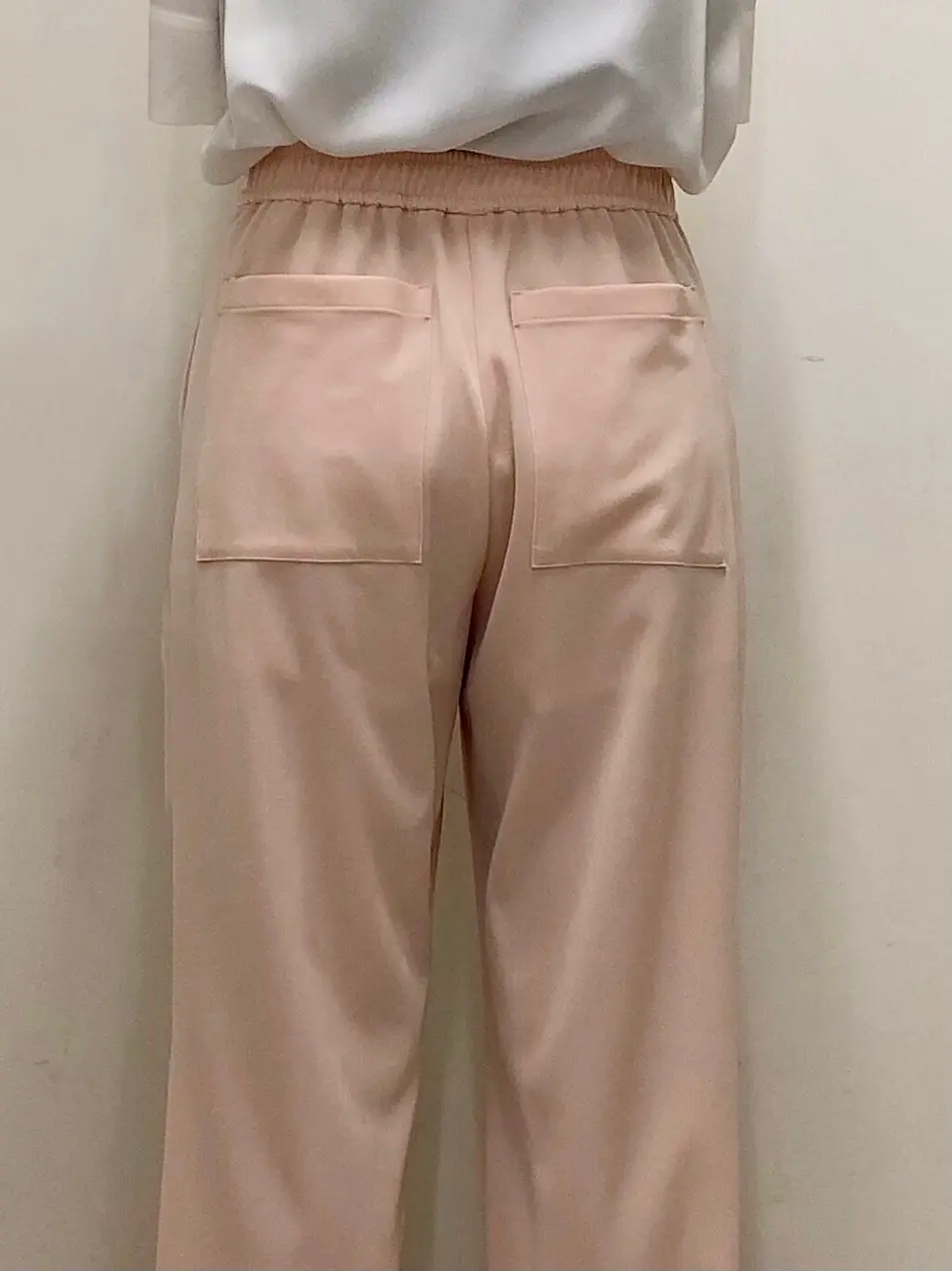 JOSEPH スタッフ コーディネート画像