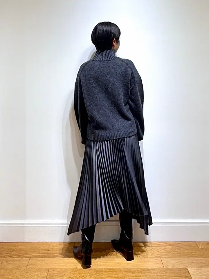 JOSEPH スタッフ コーディネート画像