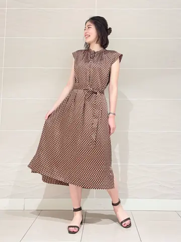 JOSEPH スタッフ コーディネート画像