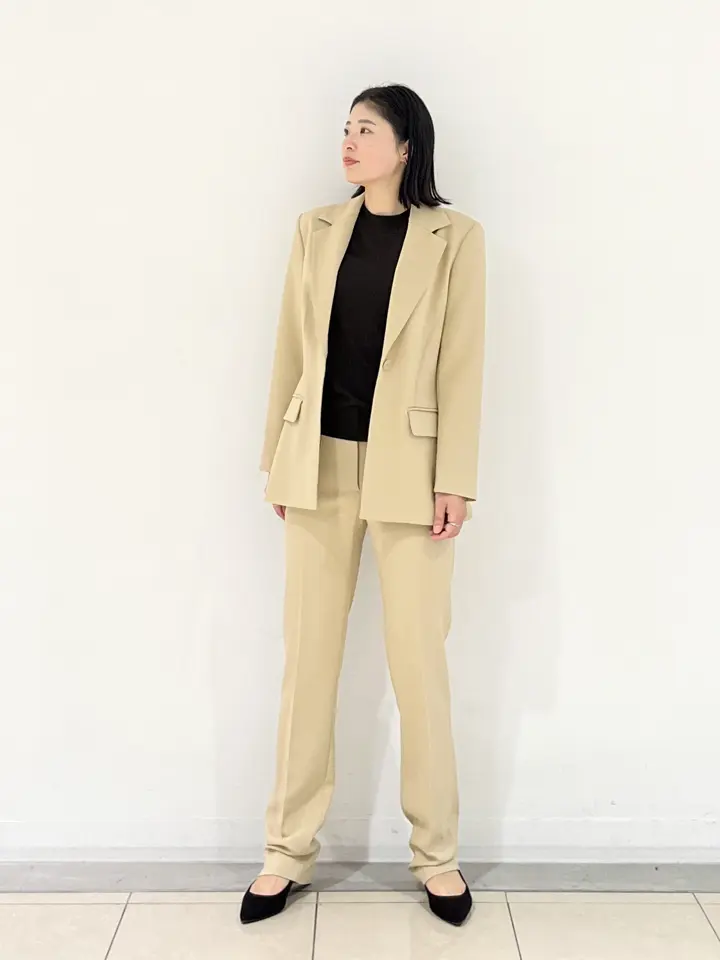 JOSEPH スタッフ コーディネート画像