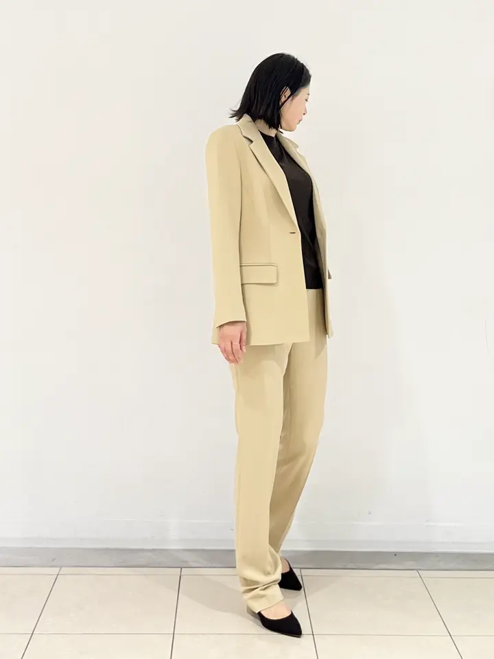 JOSEPH スタッフ コーディネート画像