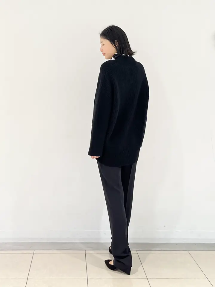 JOSEPH スタッフ コーディネート画像