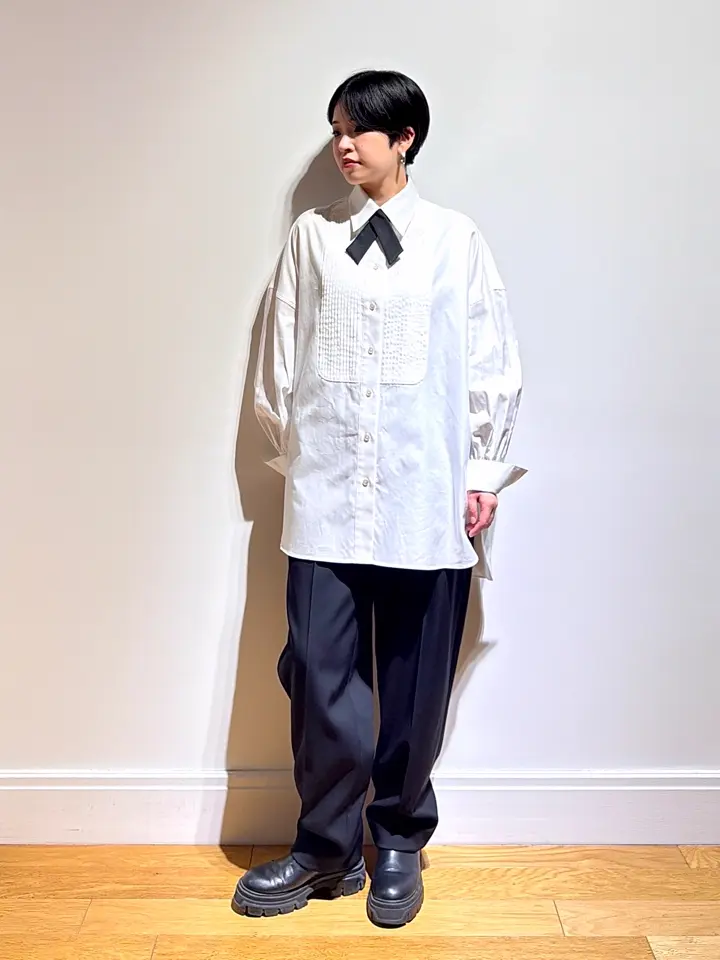 JOSEPH スタッフ コーディネート画像