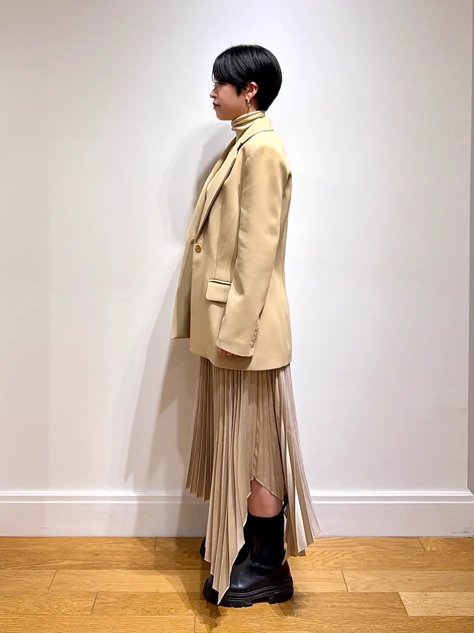 JOSEPH スタッフ コーディネート画像