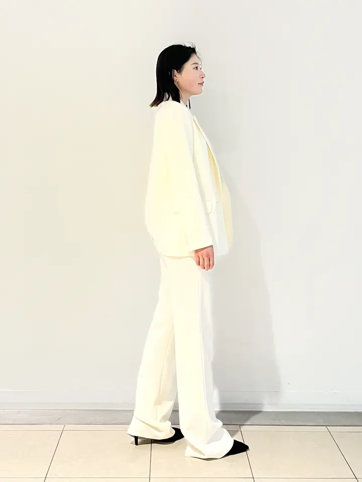 JOSEPH スタッフ コーディネート画像