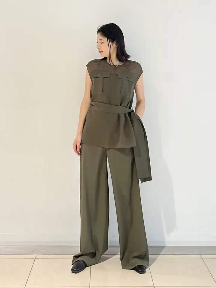 JOSEPH スタッフ コーディネート画像