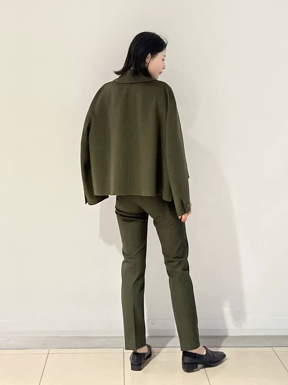 JOSEPH スタッフ コーディネート画像