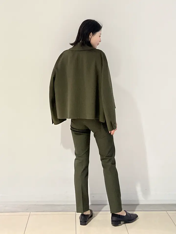 JOSEPH スタッフ コーディネート画像