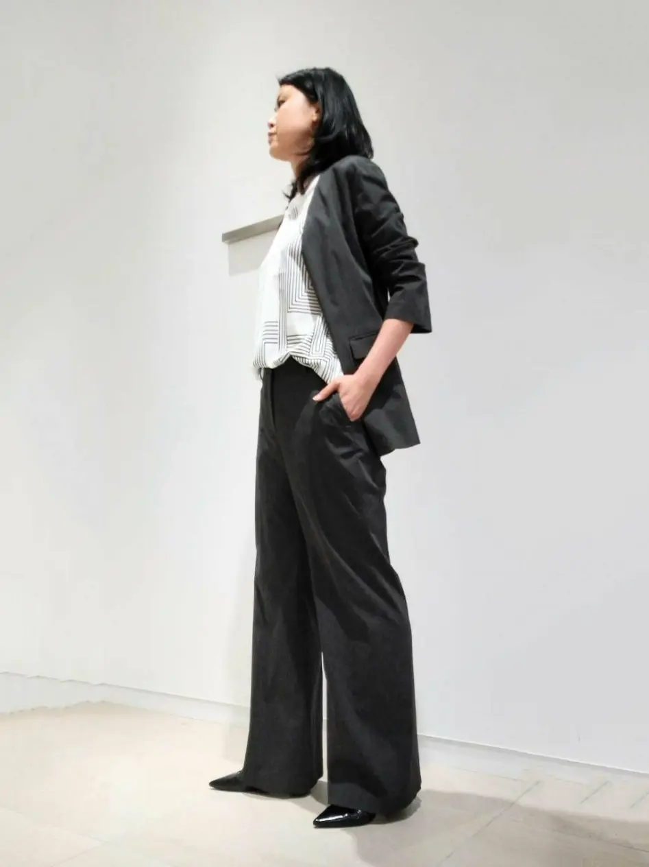 JOSEPH スタッフ コーディネート画像