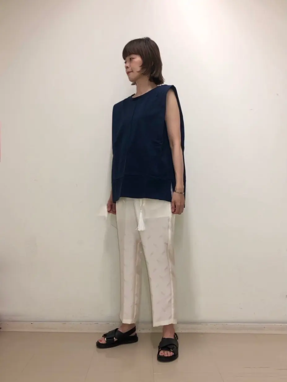 JOSEPH スタッフ コーディネート画像