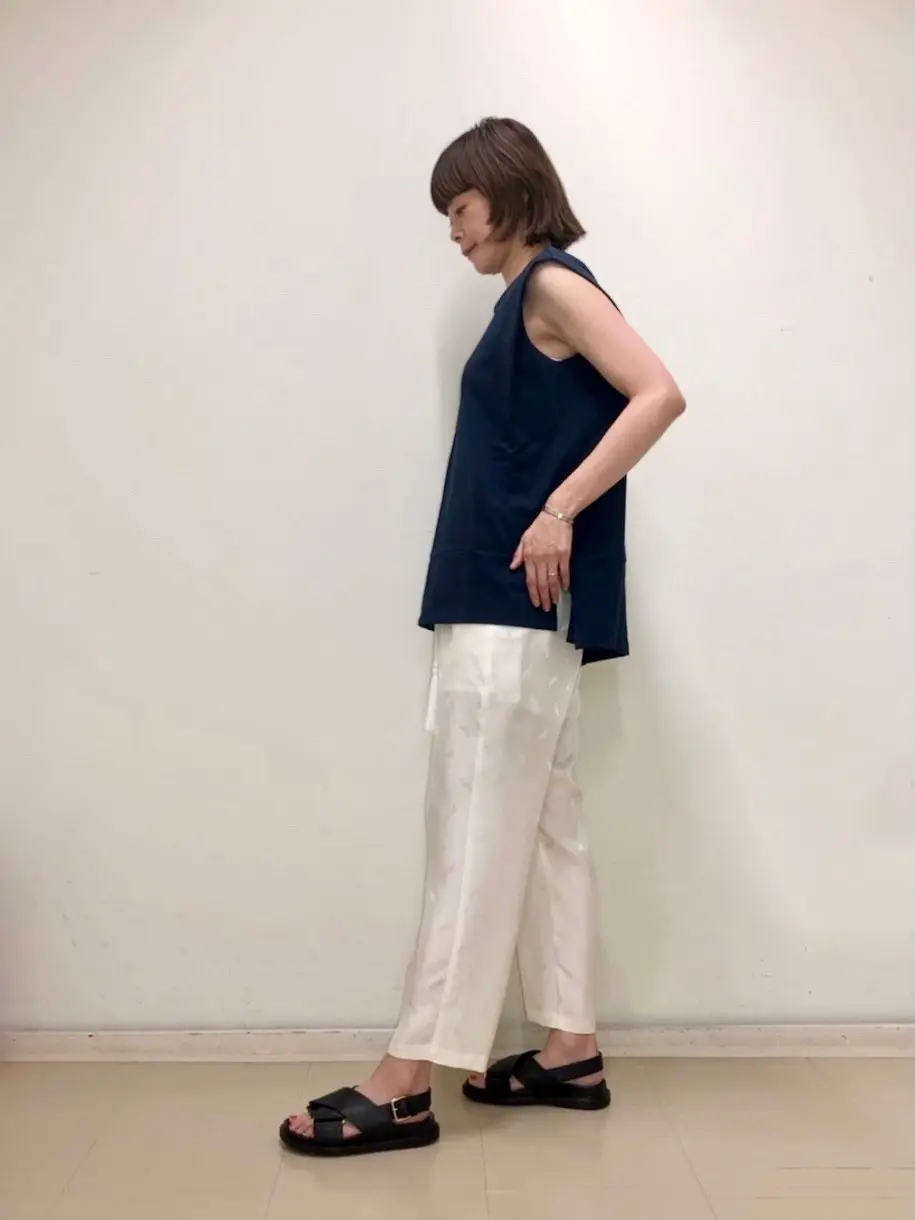 JOSEPH スタッフ コーディネート画像