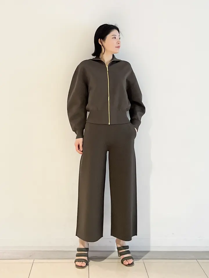 JOSEPH スタッフ コーディネート画像