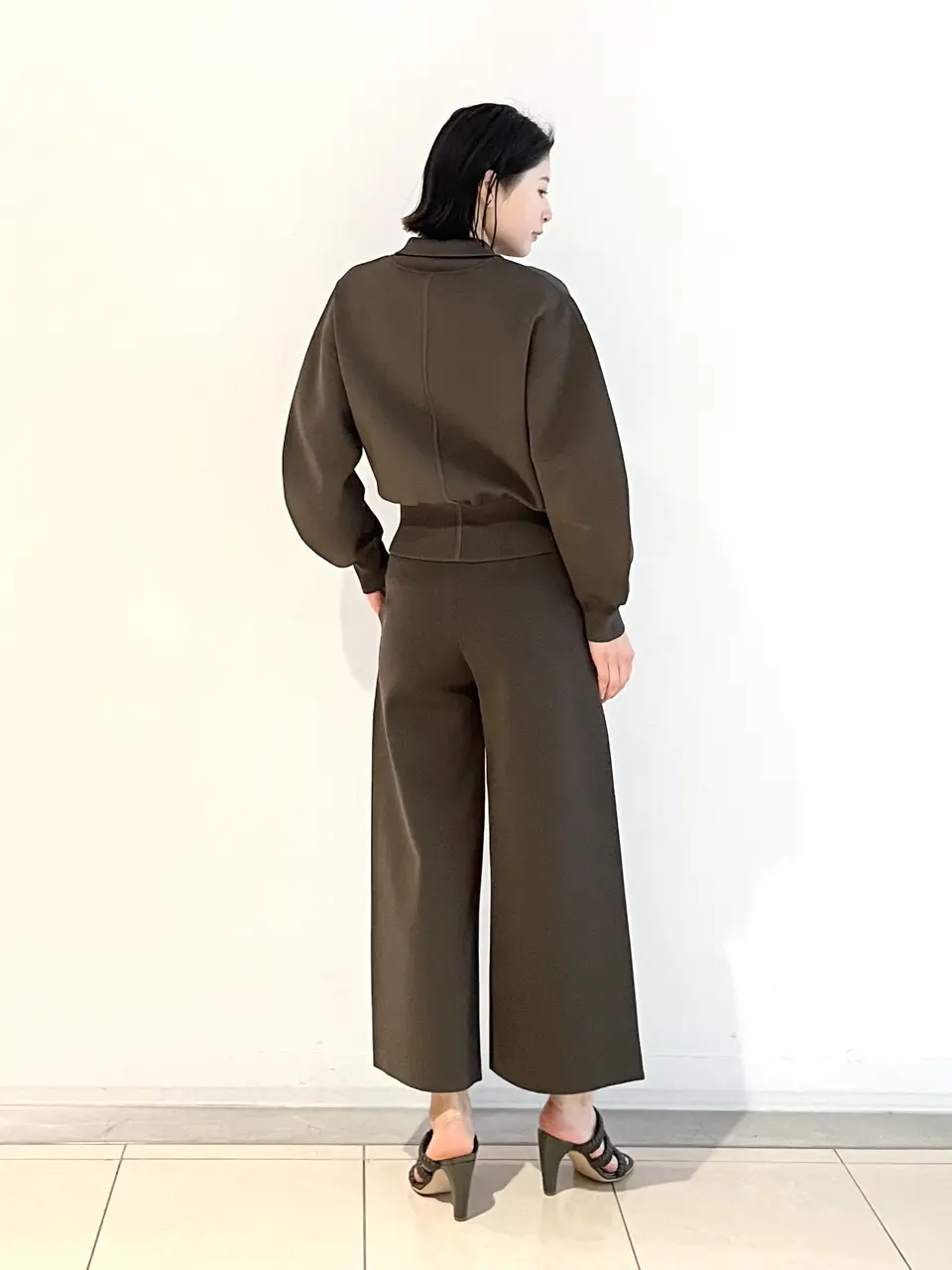 JOSEPH スタッフ コーディネート画像