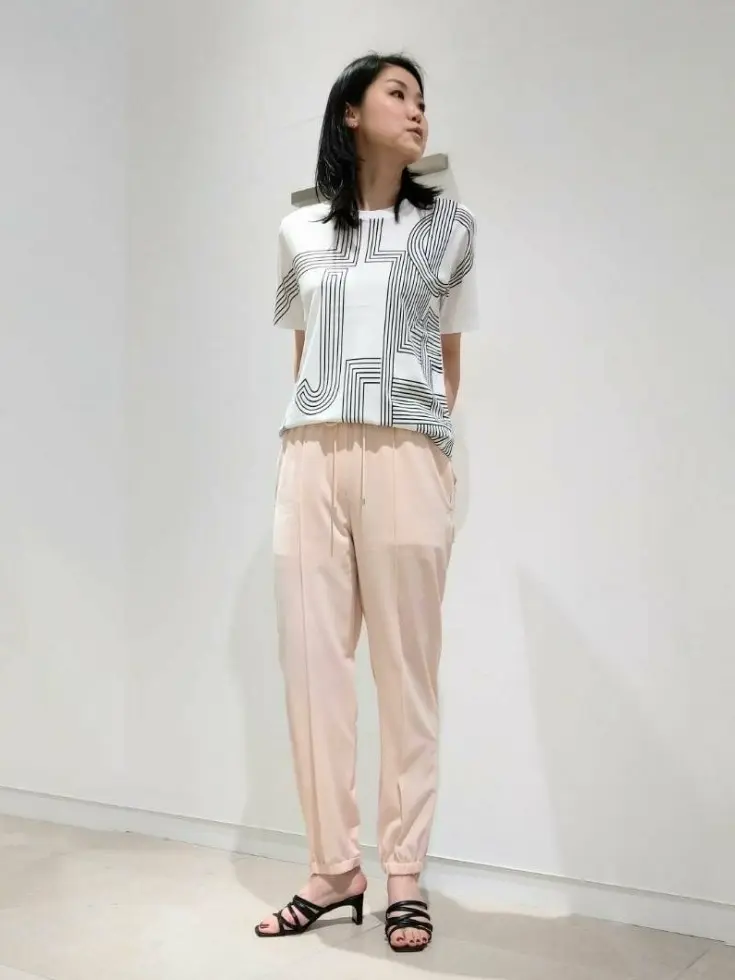 JOSEPH スタッフ コーディネート画像