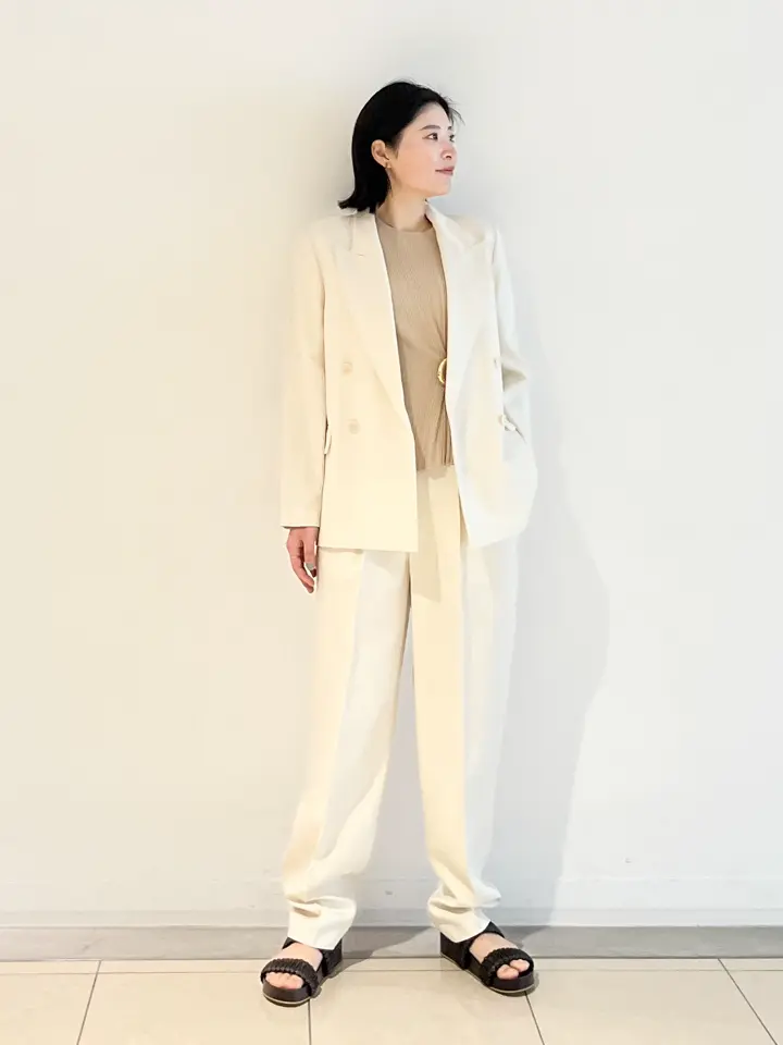 JOSEPH スタッフ コーディネート画像