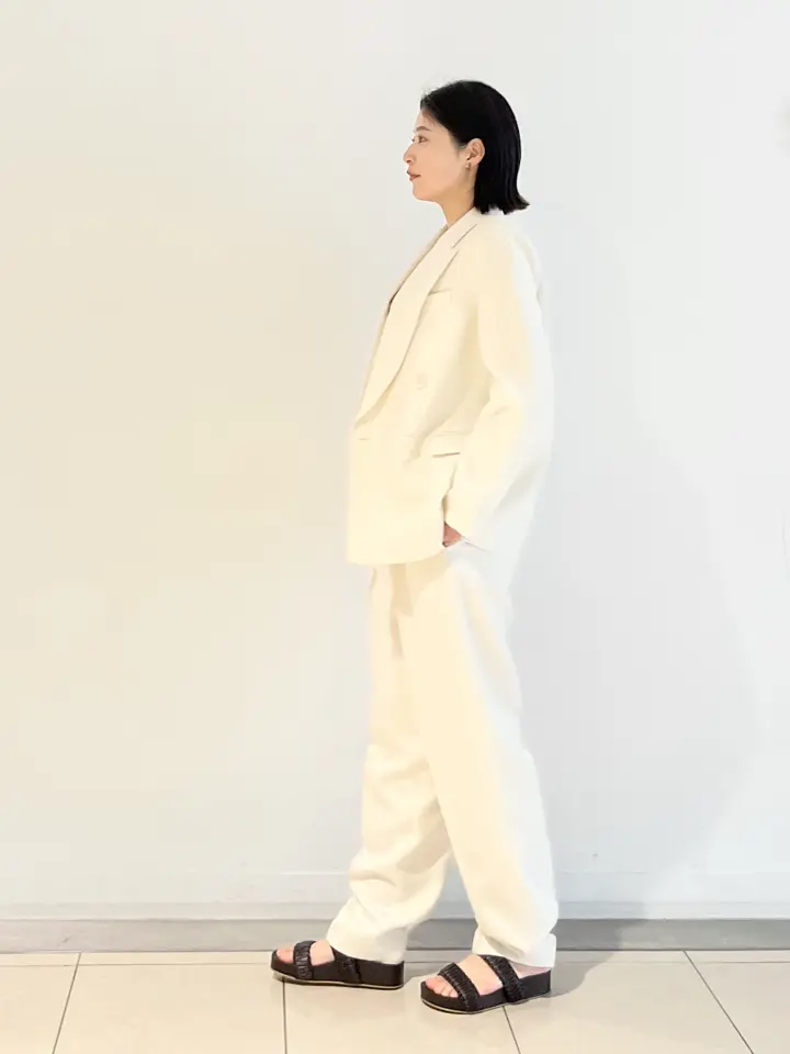 JOSEPH スタッフ コーディネート画像