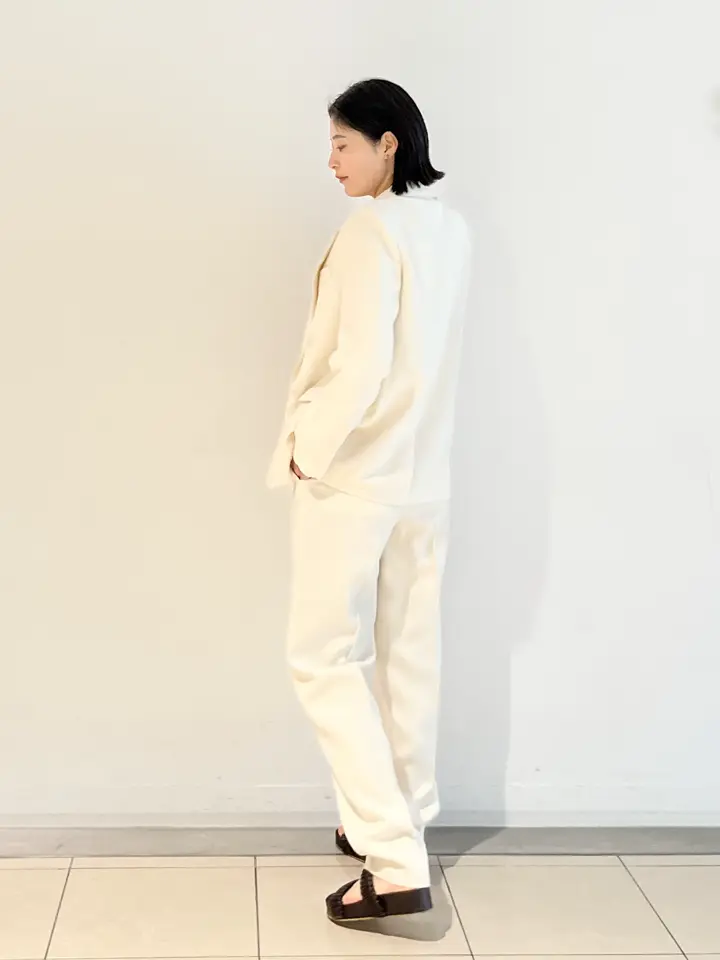 JOSEPH スタッフ コーディネート画像